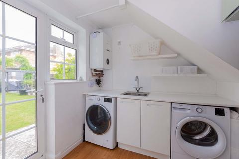41 Balmoral, Maidenhead, SL6 6SU