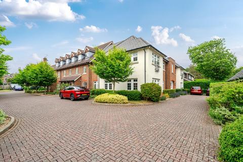 2 bedroom flat for sale, Waterfield Gardens, Chichester, PO19