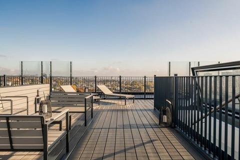 undefined, PENTHOUSE CENTRE HEIGHTS, Finchley Road, Hampstead, London NW3