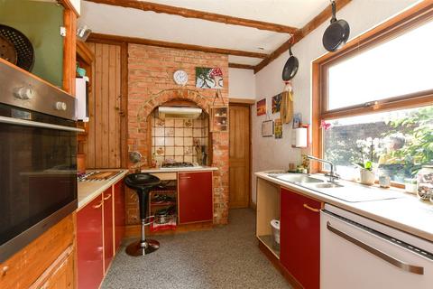 undefined, Carisbrooke Road, Newport, Isle of Wight