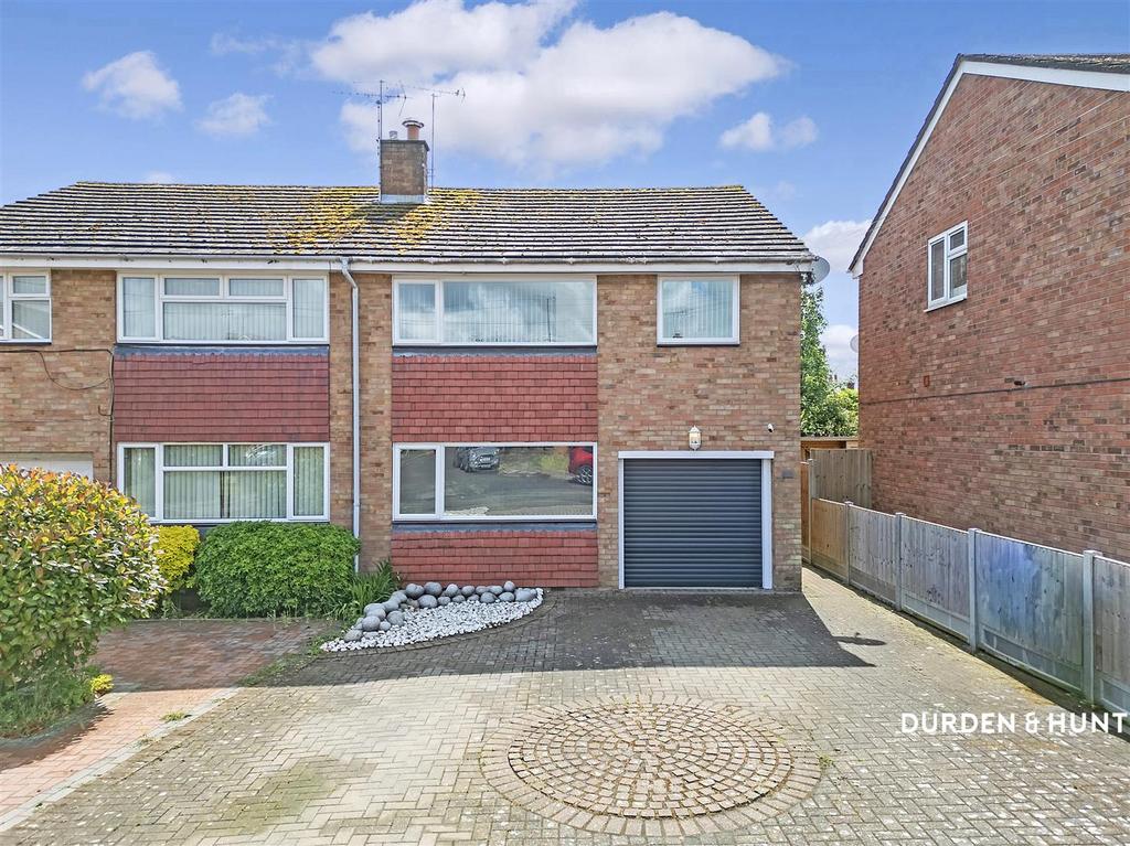 Fullers Close