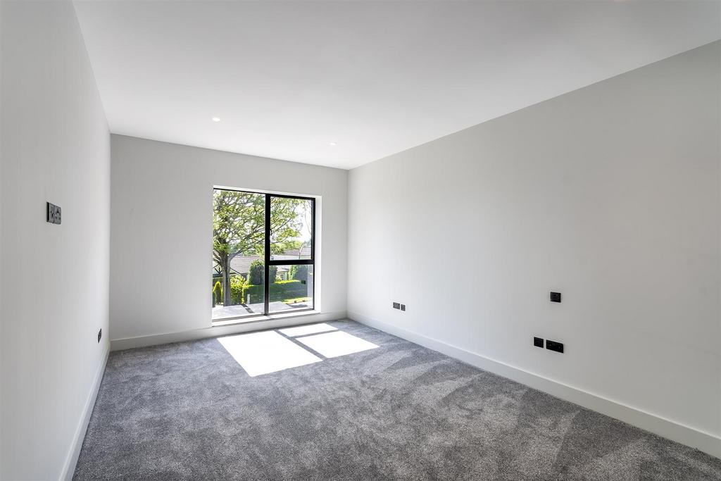 DSC 8947-Edit room.JPG