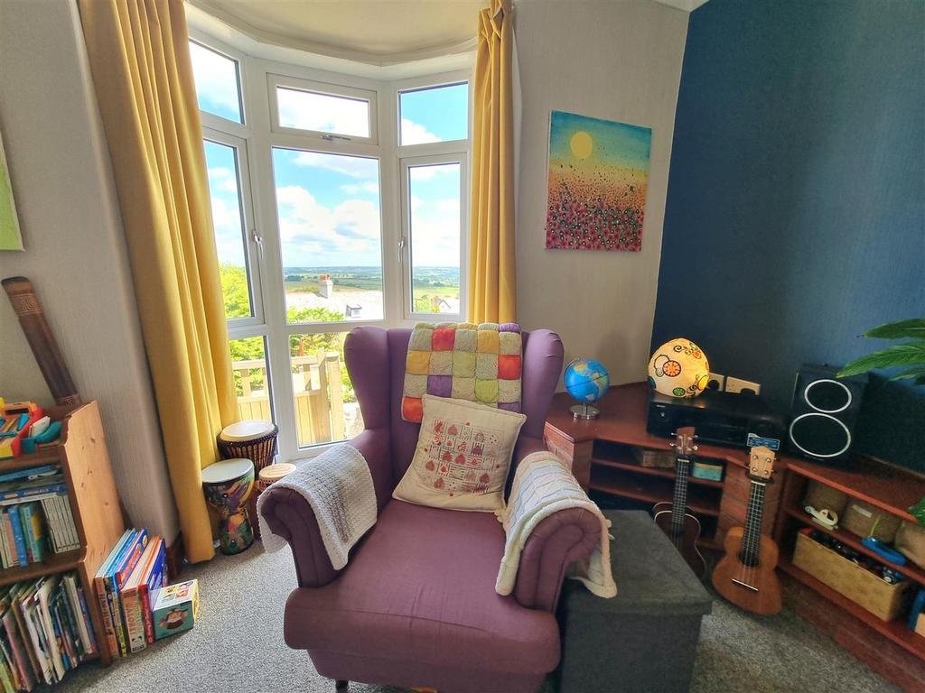 Bay window.jpg
