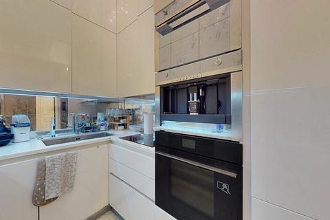 2 bedroom flat to rent, Cromwell Road, London SW7