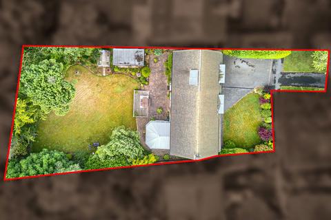 5 bedroom detached house for sale, Warkton Lane, Kettering NN15