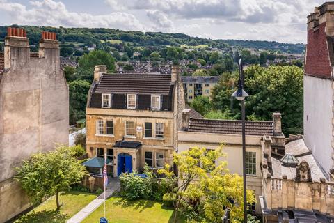 Studio for sale, Long Acre, The Coachworks, BA1