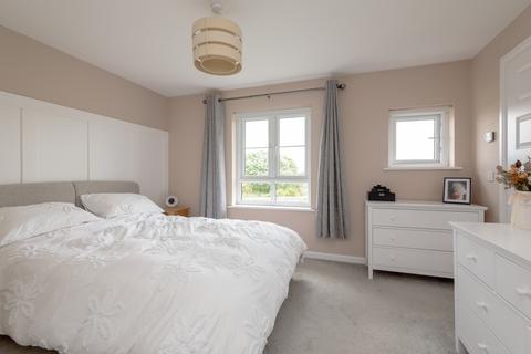 45 Bauld Drive, Newcraighall, Musselburgh, EH21 8RQ
