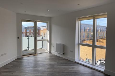 2 bedroom flat to rent, Block A, Tylers Place, Maidstone, Kent, ME14 1JJ
