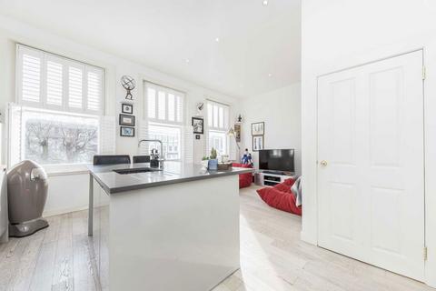 1 bedroom flat for sale, Barons Court Road, London W14