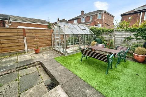 12 Luciol Close, Tyldesley, Manchester, M29 8NS