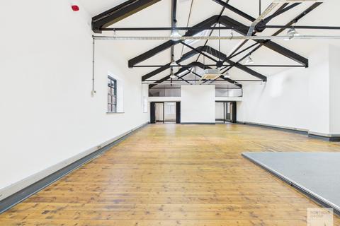 Retail property (high street) to rent, 1-3 Stevenson Sq Manchester M1 1DN