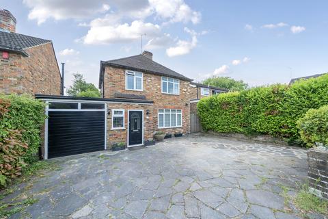 3 bedroom detached house for sale, Broom Hill, Stoke Poges, Buckinghamshire, SL2