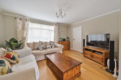 3 bedroom detached house for sale, Broom Hill, Stoke Poges, Buckinghamshire, SL2