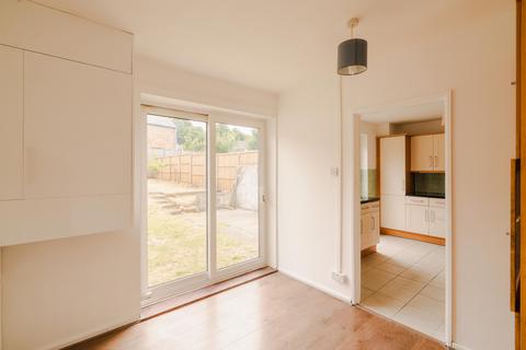 12 Challender Avenue, Bristol, BS10 7AX