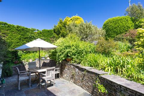 4 bedroom detached house for sale, St Just in Roseland near St Mawes, Cornwall.