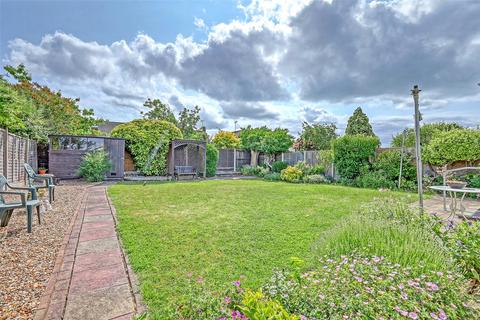 16 Rodbridge Drive, Southend-on-sea, SS1 3DF