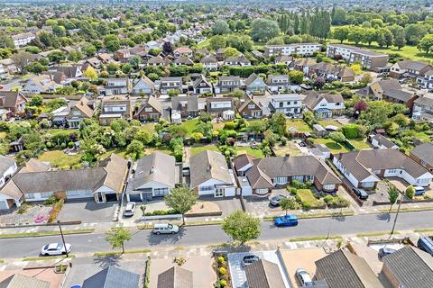 16 Rodbridge Drive, Southend-on-sea, SS1 3DF