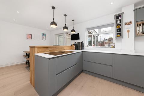 7 Baker Avenue, Broughton, Kettering, NN14 1PF