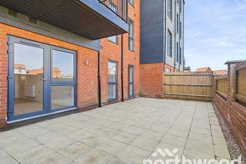 2 bedroom apartment for sale, The Chester, Chilmington Lakes, Ashford, TN23