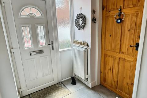 3 bedroom semi-detached house for sale, Pensilva Close, Wigston, LE18