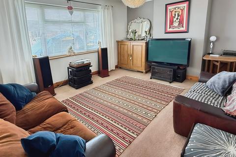 3 bedroom semi-detached house for sale, Pensilva Close, Wigston, LE18
