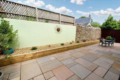 3 bedroom detached house for sale, 10 Grove Court, St Florence, Tenby