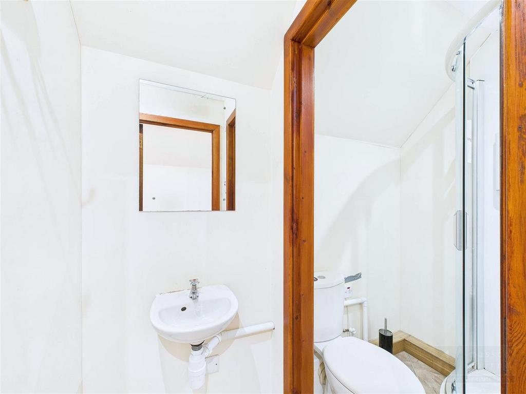 Annex Bedroom En-suite