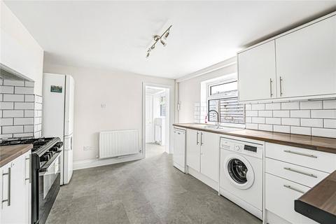 74 Engleheart Road, London, SE6 2HW