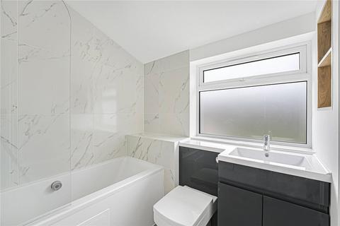 74 Engleheart Road, London, SE6 2HW