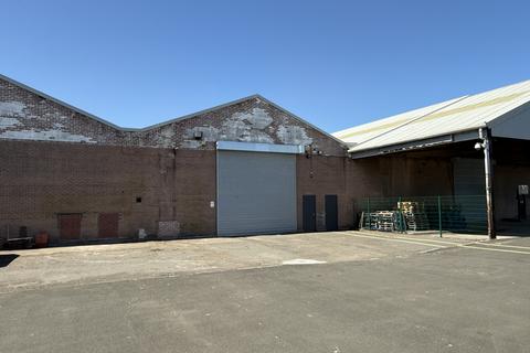 Industrial unit to rent - Blackburn Road, Bathgate EH48