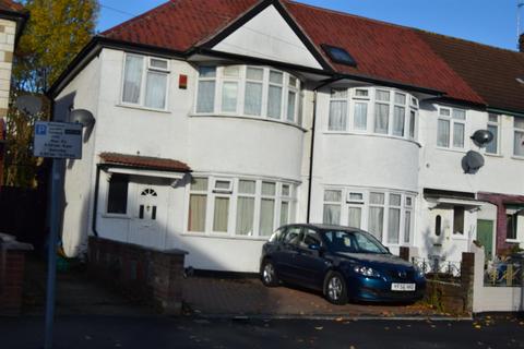 58 North Drive, Hounslow, TW3 1PU