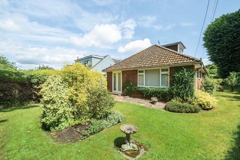 2 bedroom bungalow for sale, Edward Road, Farnham, GU9