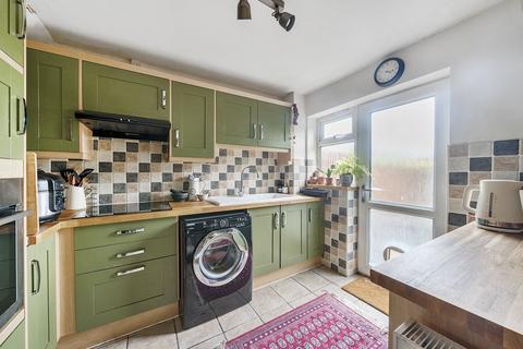 3 bedroom end of terrace house for sale, Finch Walk, Flitwick, MK45