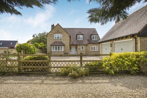 4 bedroom detached house for sale, High Street, Hinton Waldrist, SN7