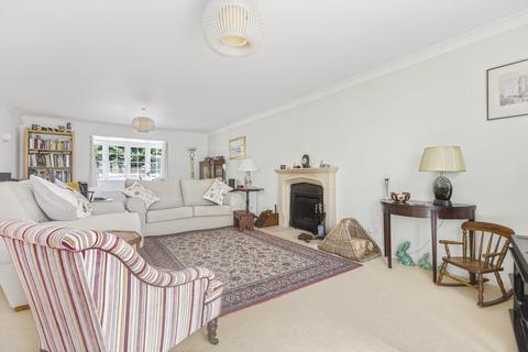 4 bedroom detached house for sale, High Street, Hinton Waldrist, SN7