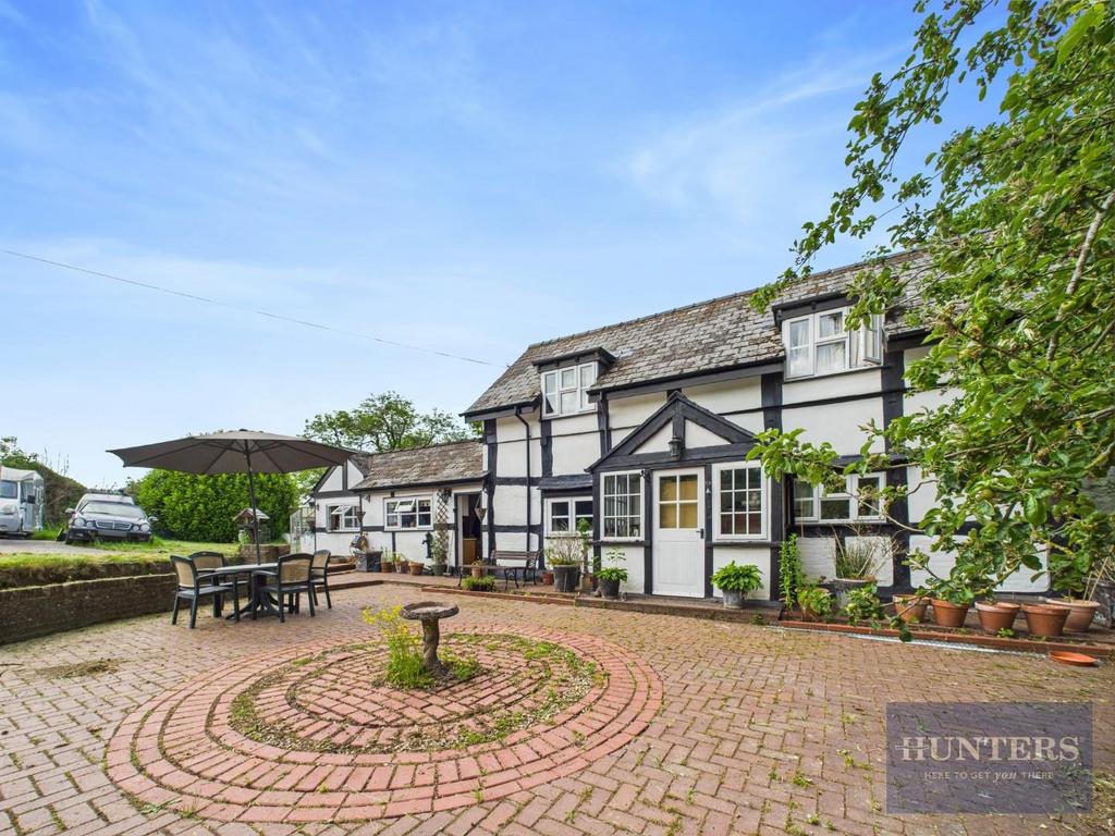 CAM02256 G0-PR0340-STILL044.jpg