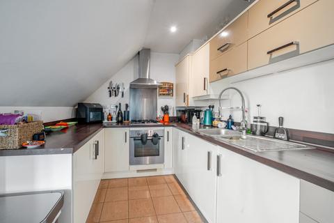 undefined, Overton Court, Tongham, Farnham, Surrey, GU10