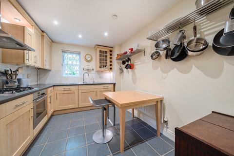 undefined, Oatlands Avenue, Weybridge, KT13