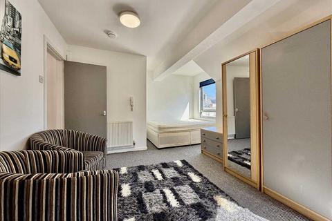 undefined, Emmanuel House