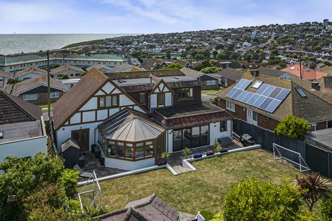 5 bedroom detached house for sale, Oaklands Avenue, Saltdean, Brighton, East Sussex, BN2
