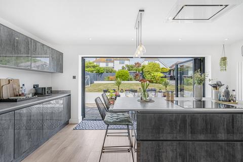 5 bedroom detached house for sale, Oaklands Avenue, Saltdean, Brighton, East Sussex, BN2