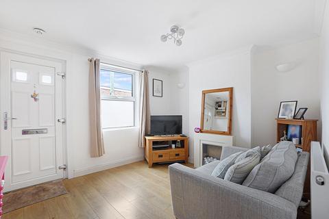 2 bedroom end of terrace house for sale, Ferry Lane, Wouldham, ME1