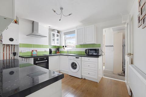 2 bedroom end of terrace house for sale, Ferry Lane, Wouldham, ME1