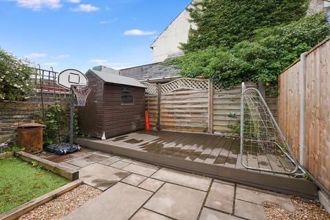 7 Ferry Lane, Wouldham, Rochester, ME1 3UU