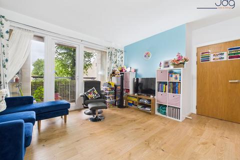 undefined, Nelson Street | City Centre apartment designed to maximise light and space