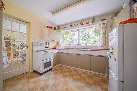 undefined, Kixley Lane, Knowle, B93