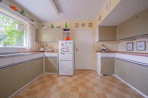 undefined, Kixley Lane, Knowle, B93