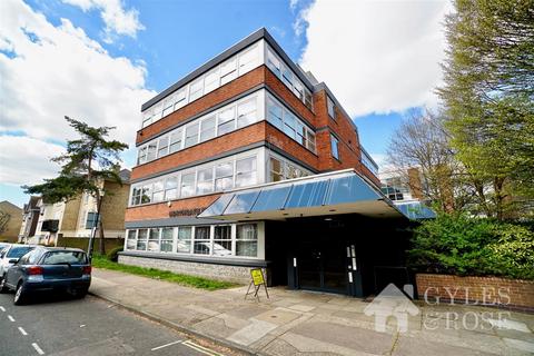 2 bedroom apartment for sale, St. Peters Street, Colchester