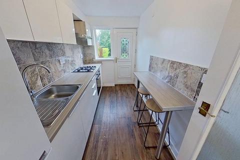 2 bedroom end of terrace house to rent, Hardgate Gardens, Shieldhall, GLASGOW, G51