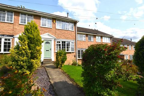 3 bedroom terraced house for sale, Aire Grove, Yeadon, Leeds, West Yorkshire